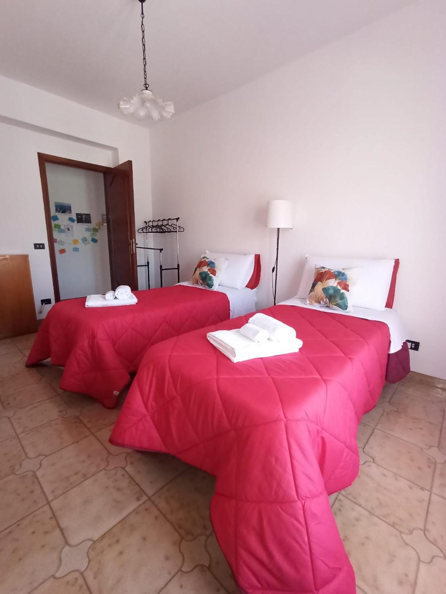 La Casa Sicula Apartment Capri Leone Екстериор снимка
